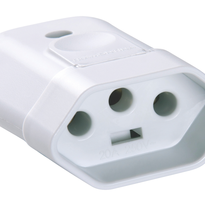 PLUG 2P+T FEMEA 20A BR