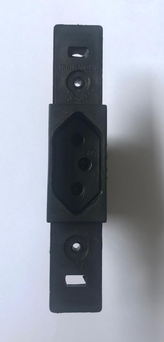 TOMADA COND RETA 2P+T S/PL 10A S/HAST PT
